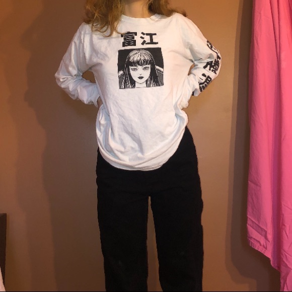 🌪Jinji Ito Collection long sleeve white tee🌪 - Picture 1 of 3